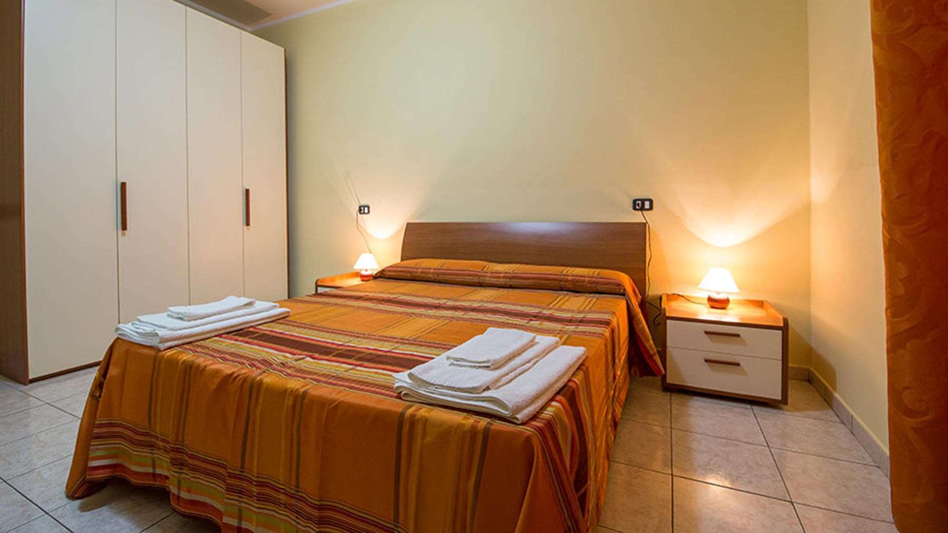 Camera Family e Aparthotel nel villaggio Capo Rizzuto