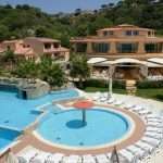 Piscina del Solemare Club Village con idromassaggio